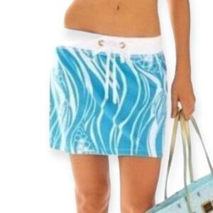 Lilly Pulitzer Blue & White Patterned Mini Skirt